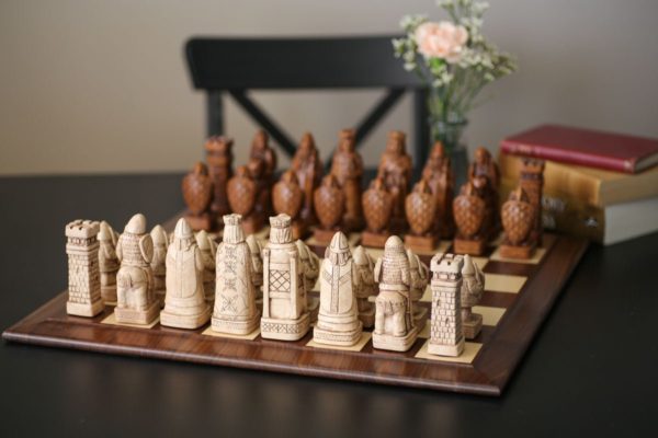 House of Hauteville Chess Set and Board Combo - Antique White and Brown Marble