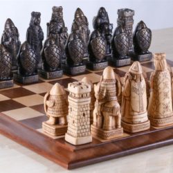 House of Hauteville Chess Set and Board Combo - Antique White and Black Marble